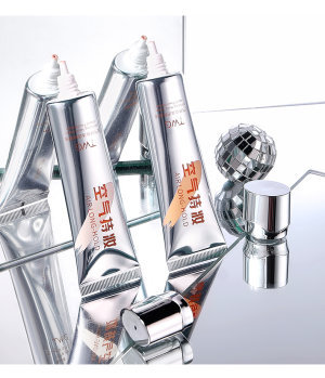 買一送二 空氣持妝清透粉底液輕盈絲滑養膚細膩保濕打底BB霜 不卡粉 不脫妝 防水防汗 無懼暗沉水潤持妝 遮瑕不假面 清透奶油肌